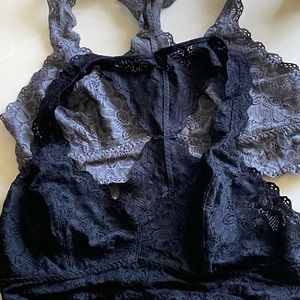 NWOT 2 bralettes in small